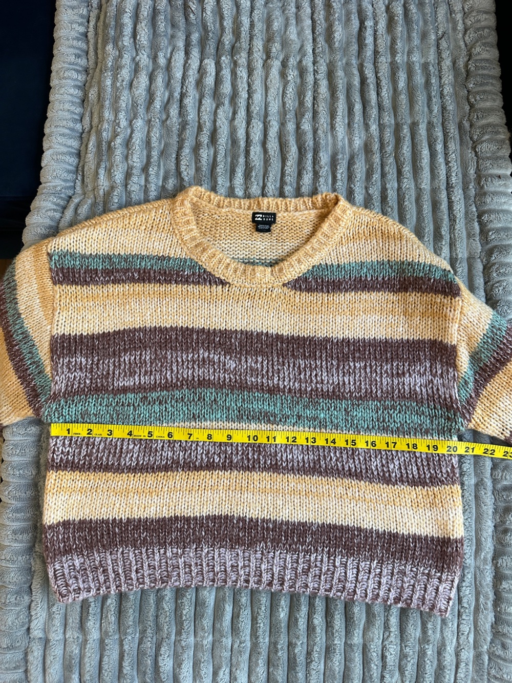 Billabong So Spaced Out boxy cropped crewneck striped multicolor sweater - Picture 6 of 8